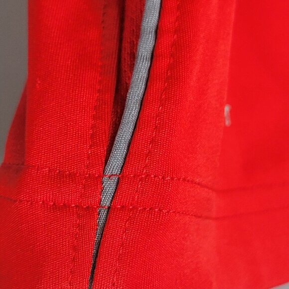 Nike Dri-Fit Youth Red Athletic Tshirt Shirt - Picture 7 of 7